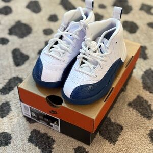 Jordan 12 Retro - Size 9c